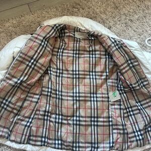 Burberry beige  Quilted puffer Jacket